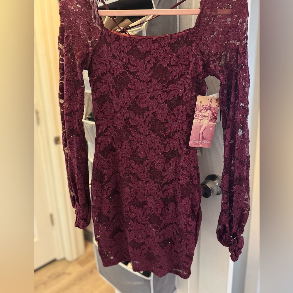 Emerald Sundae Elegant Lace Burgundy Dress